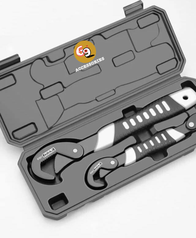 Set universal wrench size two universl wrenches multi-function wrench activity wrench set