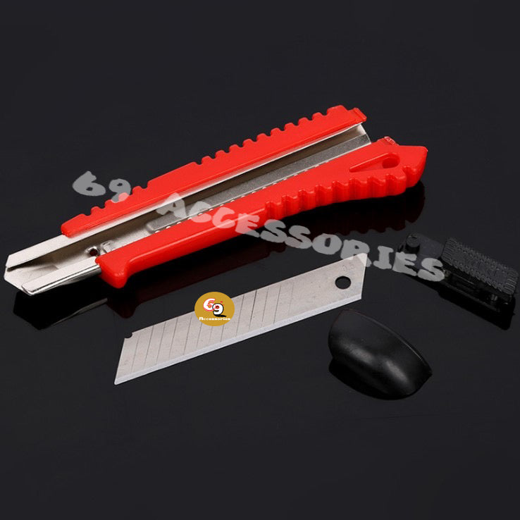 High Carbon Steel Sliding Blade
Knife PVC Handle Auto
Retractable Utility Knife Folding
Suitable for Art Crafts Hand Tools