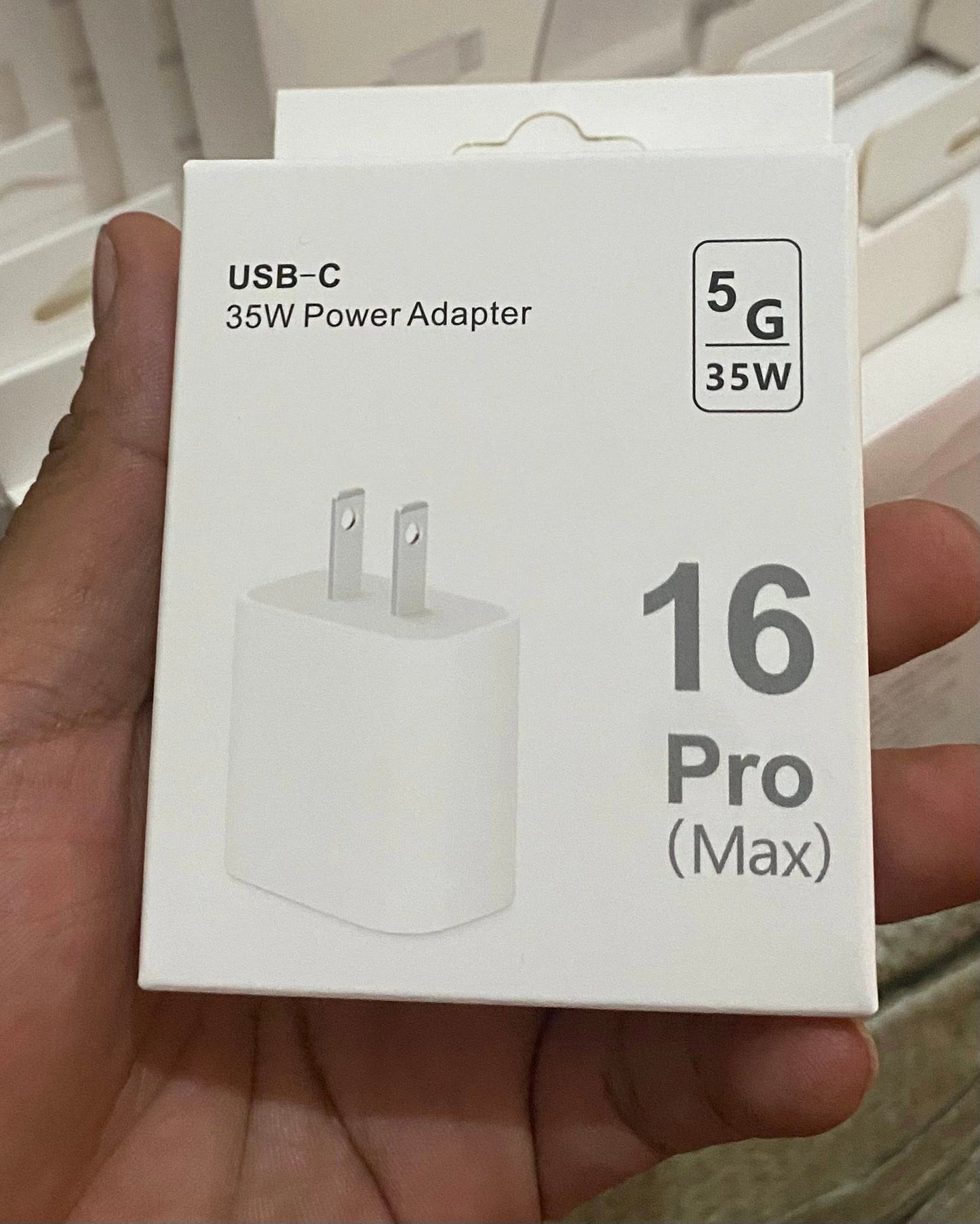 UBB-C 5G35W Power Adapter