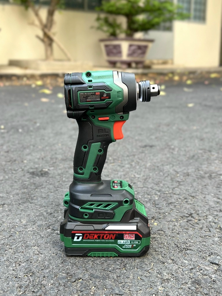 Cordless impact Driver