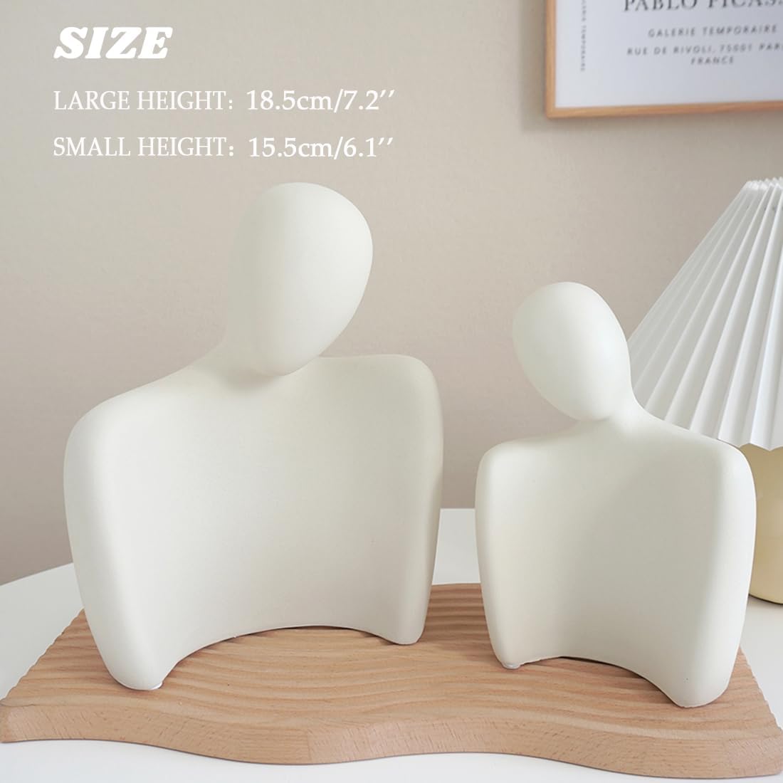 Couple Statue