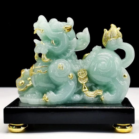 Pixiu Statue
