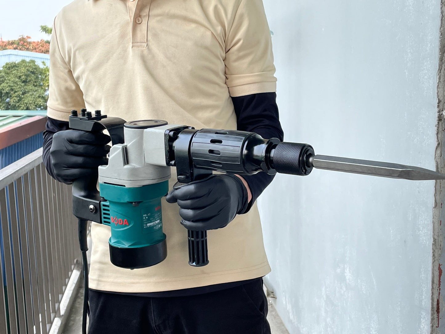 Electric Breaker (H8-17)