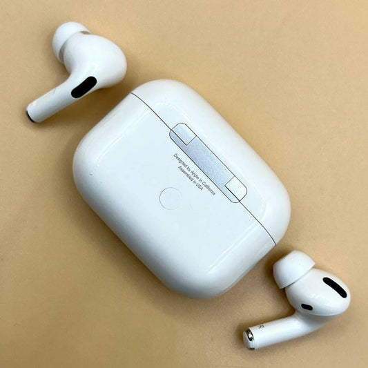 Apple Earphones 
 4th Generation