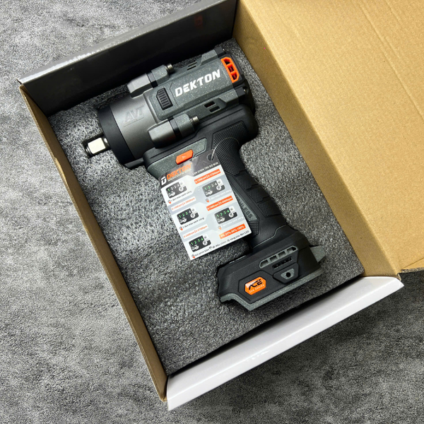 Compact Impact Wrench