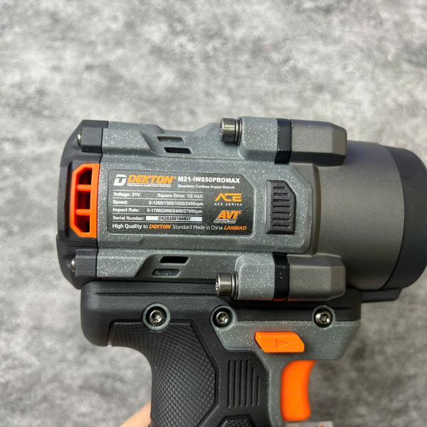 Compact Impact Wrench