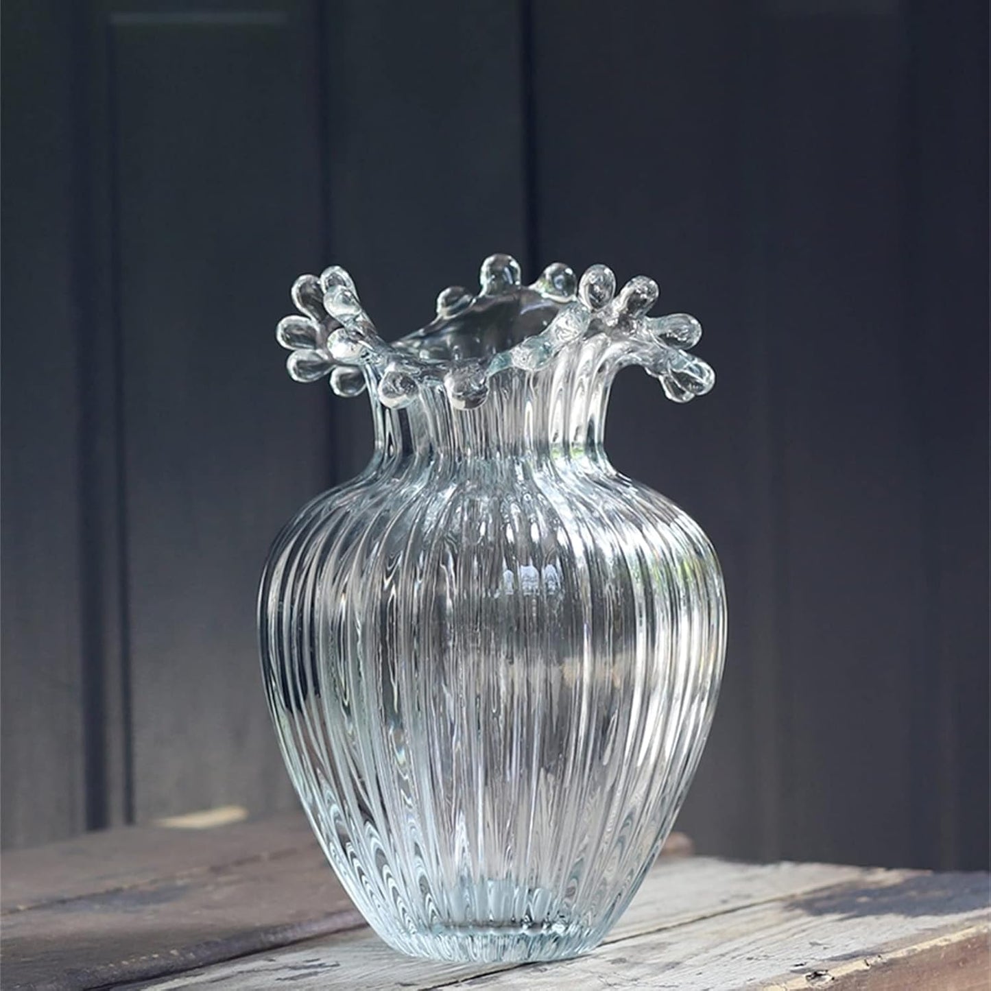 Glass vase