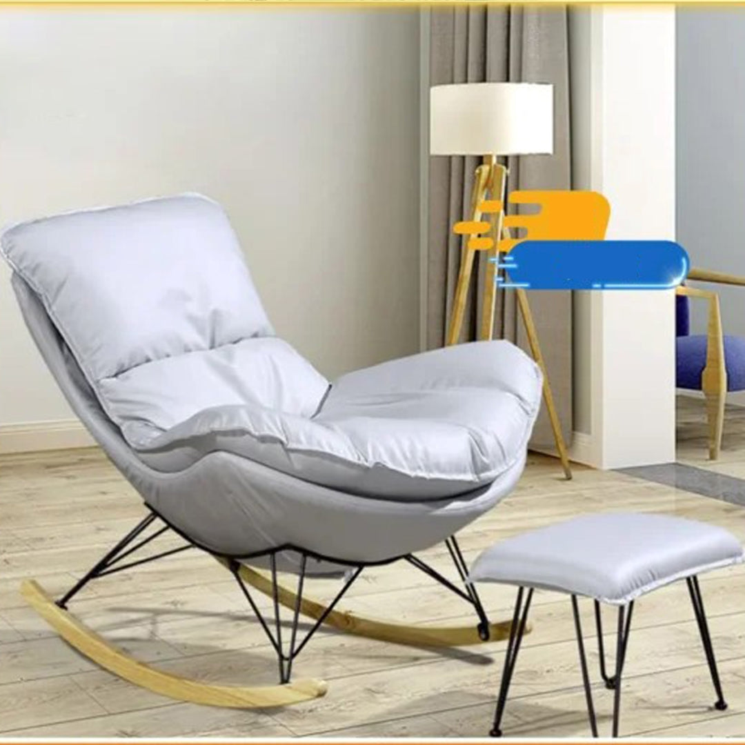 LOUNGE CHAIR