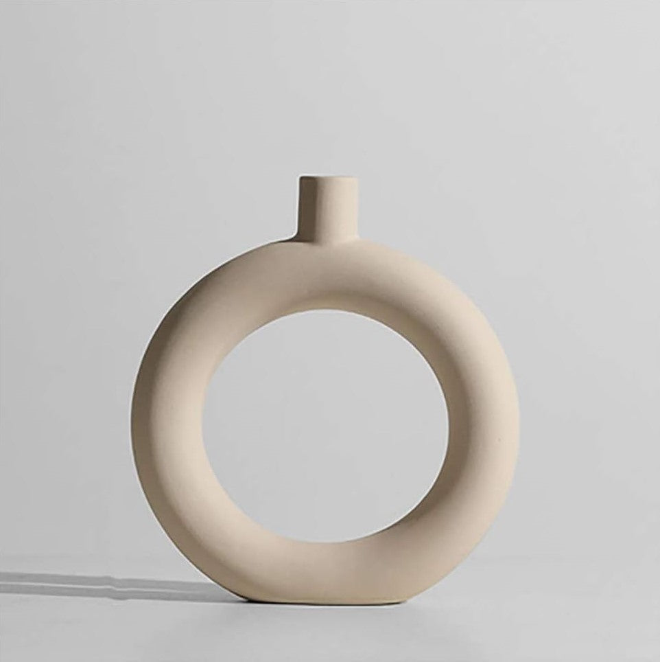 ceramic vase circle shape
