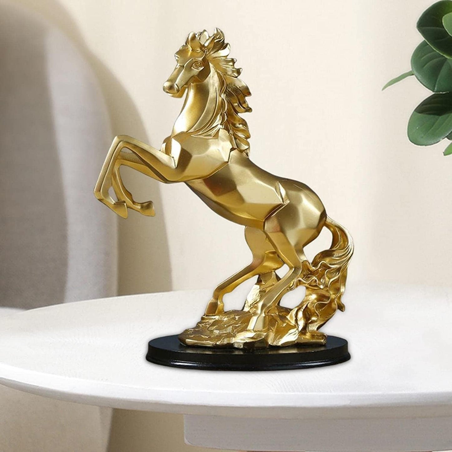 Standing Horse Statue (Gold)