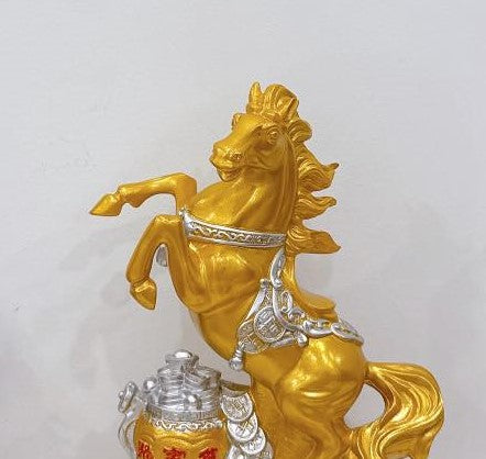Lucky horse