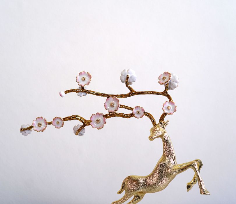 Deer Sculpture Alloy Ornament (s)