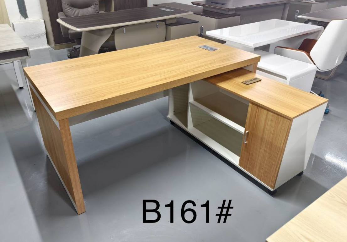 Executive Table (B061)