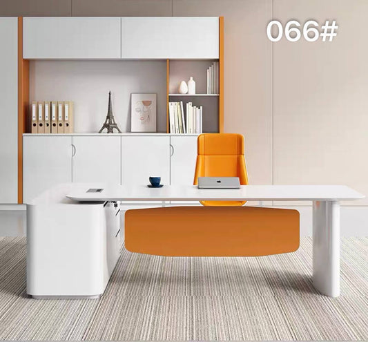 Executive Table (066)