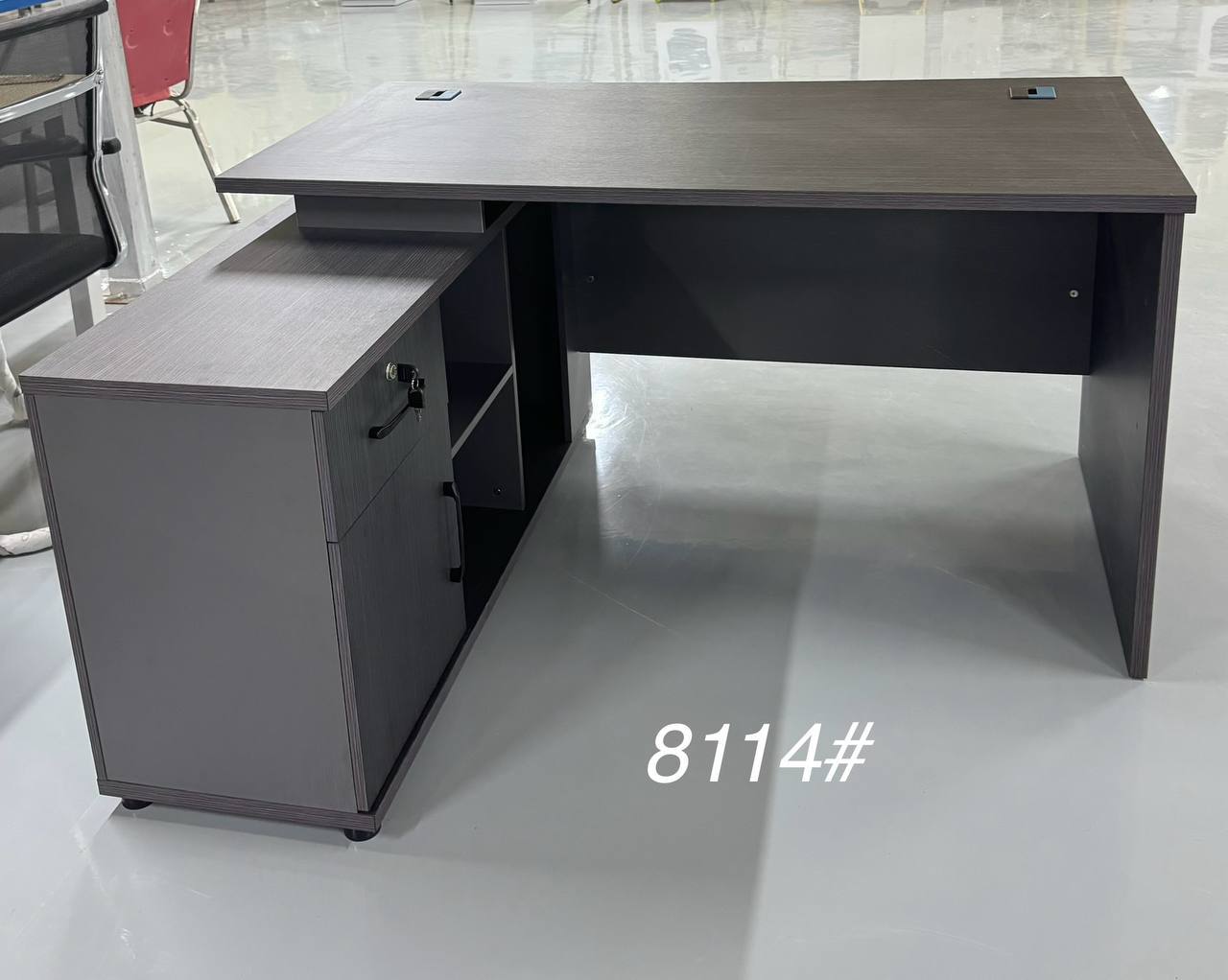 Executive Table (8114)
