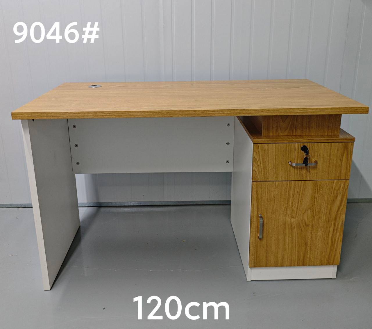 Office Table (9046)