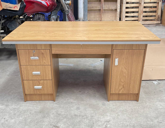 Office Table (8021)