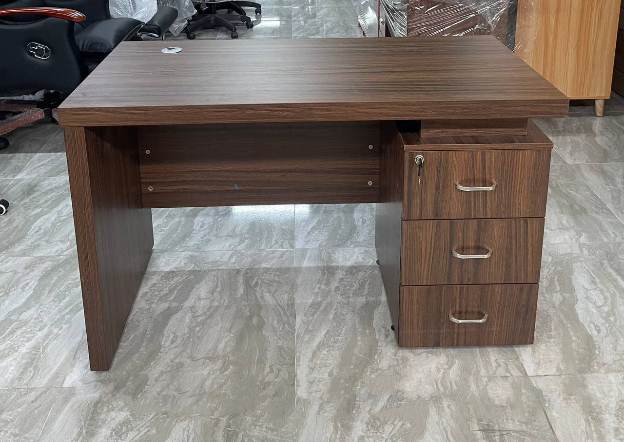 Office Table (8041)