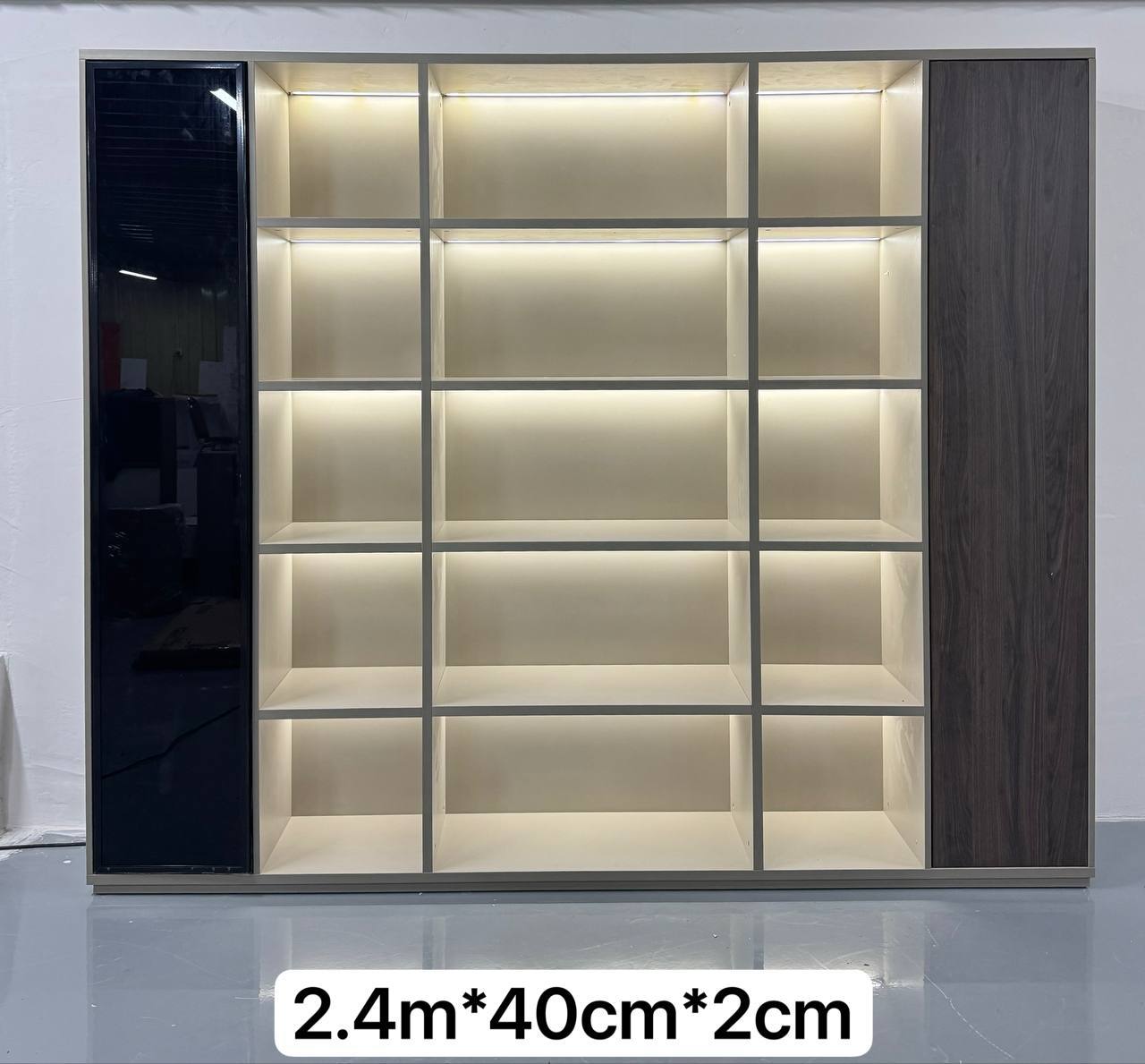 Book Shelf (G05)