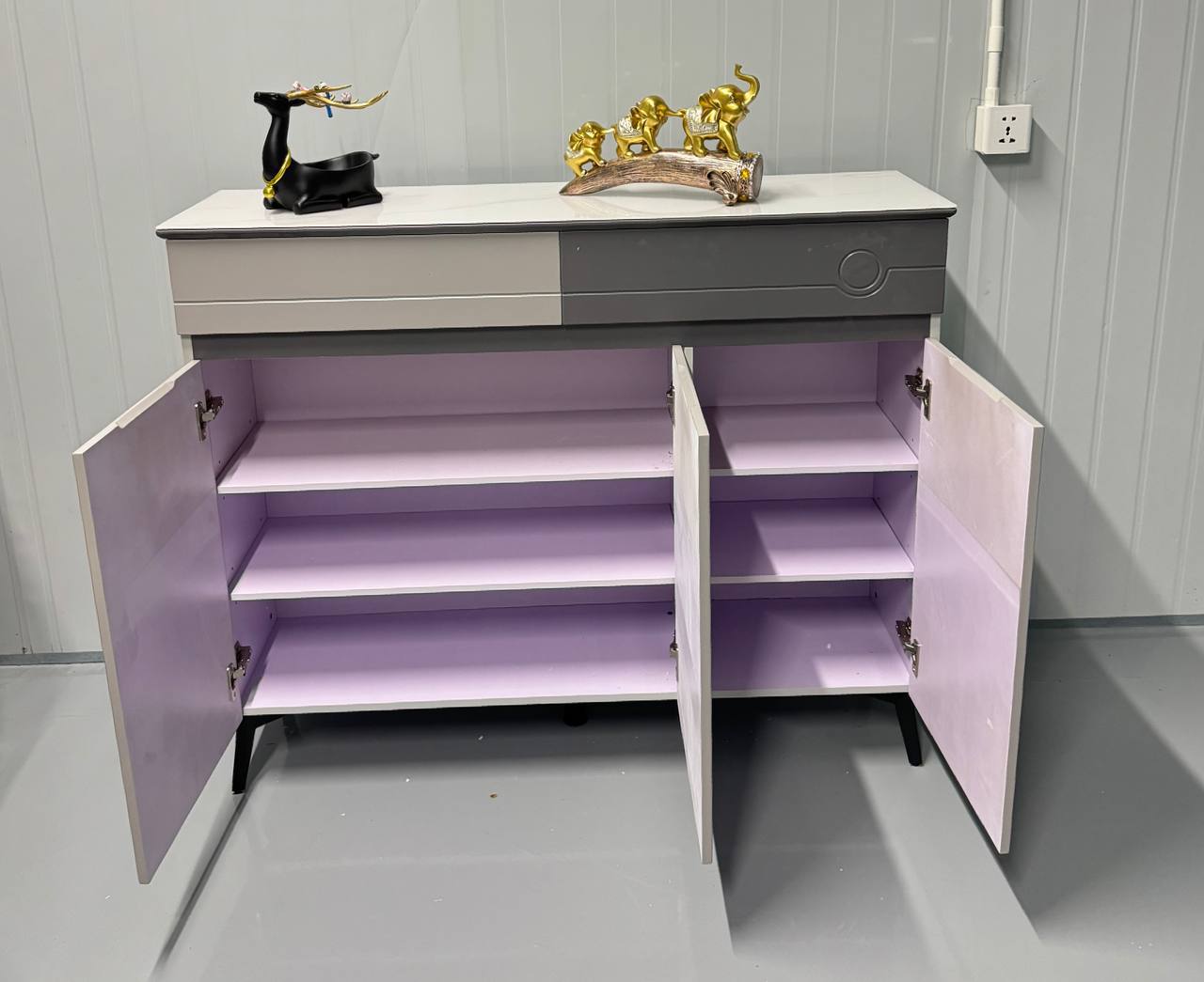 Shoe Cabinets (D3)