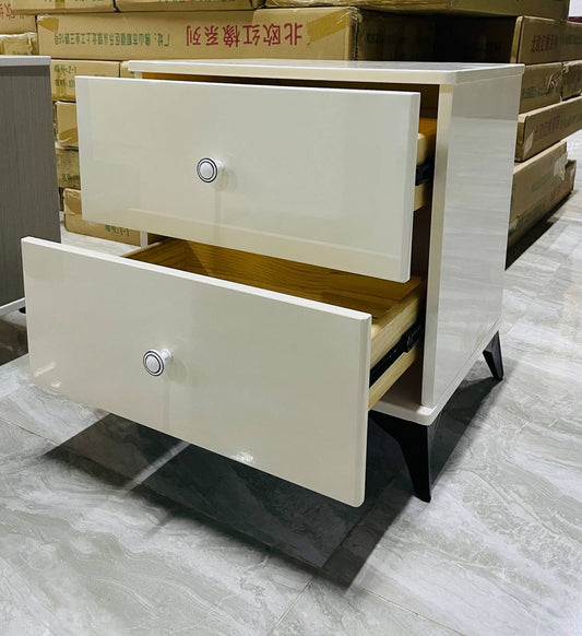 Bedside Tables (1105)