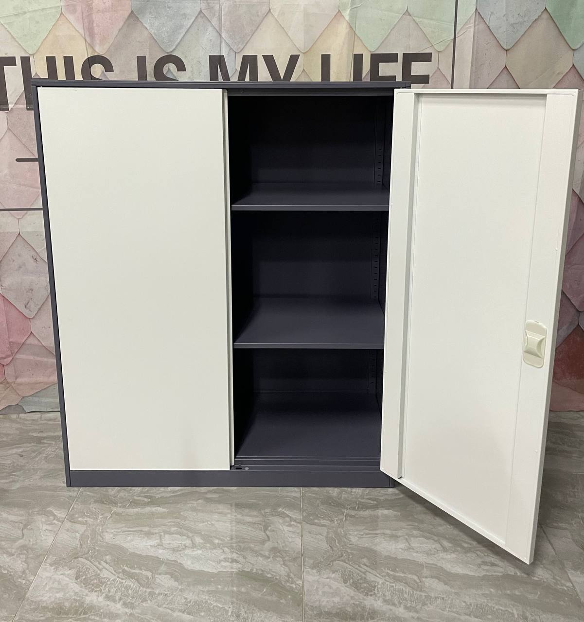 Shoe Cabinets (HT19)