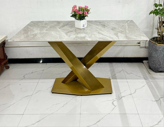 Dining Table (811)