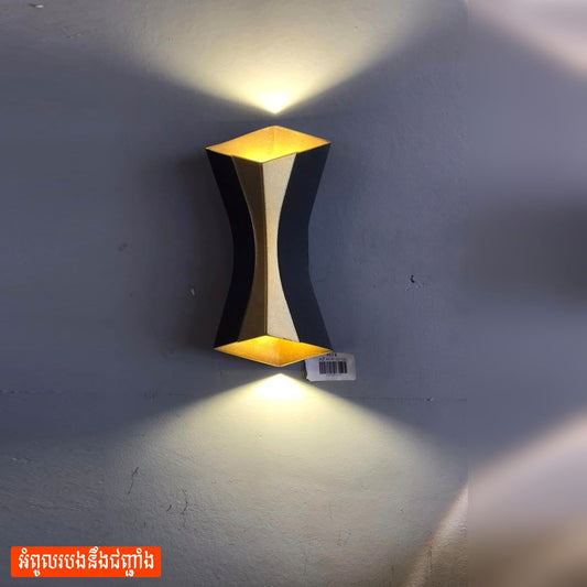 POST-MOUNTED LIGHT